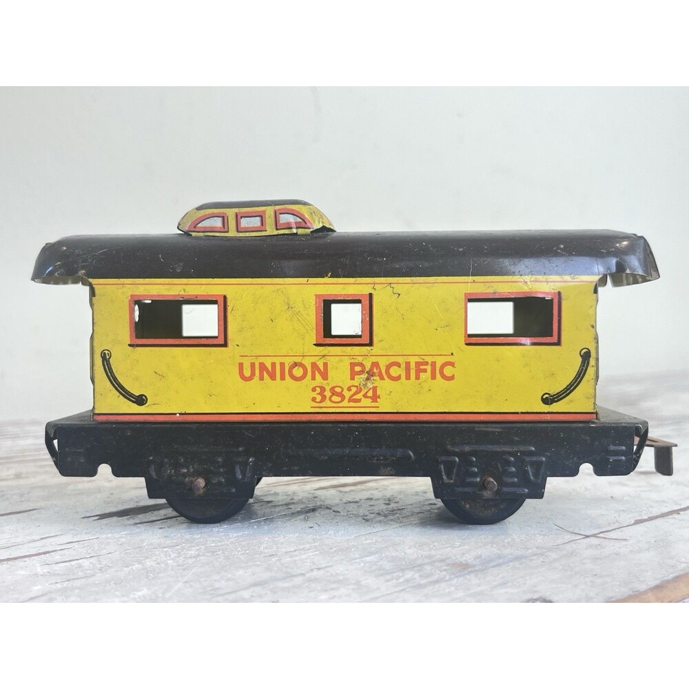 Vintage Marx Union Pacific 3824 Caboose Tin Litho O Scale Model Train Car